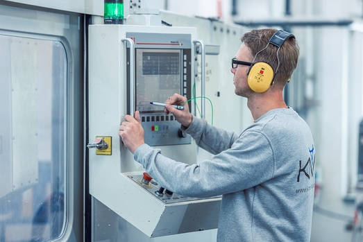 KMD Natursteine Karriere Angebot CNC Maschinenbediener